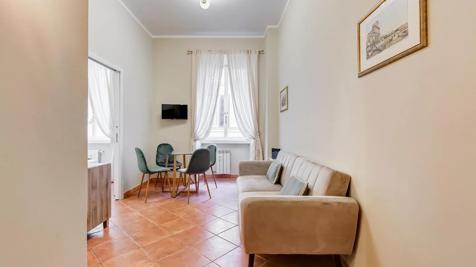 Urbana 18 Apartment Rome